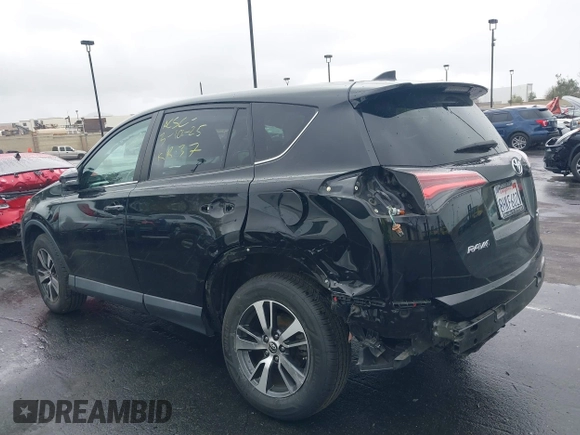 2018 Toyota RAV4 XLE with VIN 2T3WFREV3JW516867, listed as a IAAI auction lot 41765369 with 54,390 mi miles. Bid and sale history available at carsss.com. Image 15.