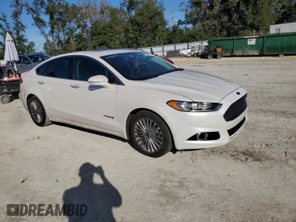 2013 Ford Fusion Titanium Hybrid with VIN 3FA6P0RU2DR277773, listed as a Copart auction lot 85990424 with 215,289 mi miles and Non Repairable. Bid and sale history available at DreamBid. Image 4.
