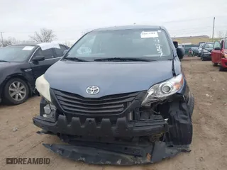 2015 Toyota Sienna L with VIN 5TDZK3DC6FS542457, listed as a IAAI auction lot 41072508 with 167,509 mi miles. Bid and sale history available at carsss.com. Image 6.