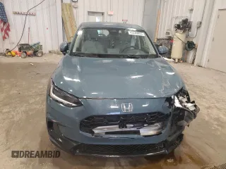 2023 Honda HR-V LX with VIN 3CZRZ2H31PM745770, listed as a Copart auction lot 43449055 with 29,420 mi miles and Salvage title. Bid and sale history available at DreamBid. Image 5.