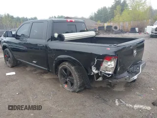 2012 Ram 1500 Big Horn z VIN 1C6RD7LT7CS305487, wystawiony jako IAAI lot #42160903 z przebiegiem 72 962 mil mil oraz . Historia ofert i sprzedaży dostępna na DreamBid. Obrazek 3.