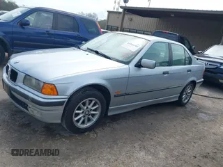 1998 BMW 3 Series 318i with VIN WBACC9322WEE60522, listed as a IAAI auction lot 41944303 with 226,799 mi miles. Bid and sale history available at carsss.com. Image 2.
