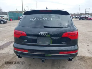 2015 Audi Q7 Premium Plus with VIN WA1LGAFE6FD013994, listed as a IAAI auction lot 42029953 with 124,148 mi miles and . Bid and sale history available at DreamBid. Image 17.