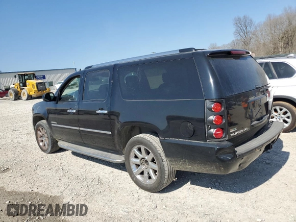 2011 GMC Yukon XL Denali with VIN 1GKS2MEF6BR189554, listed as a Copart auction lot 48432835 with 174,759 mi miles and Clean Title. Bid and sale history available at carsss.com. Image 2.