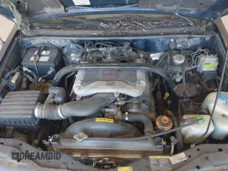 2002 Chevrolet Tracker ZR2 with VIN 2CNBJ734X26952345, listed as a IAAI auction lot 42577990 with 195,007 mi miles and . Bid and sale history available at DreamBid. Image 10.