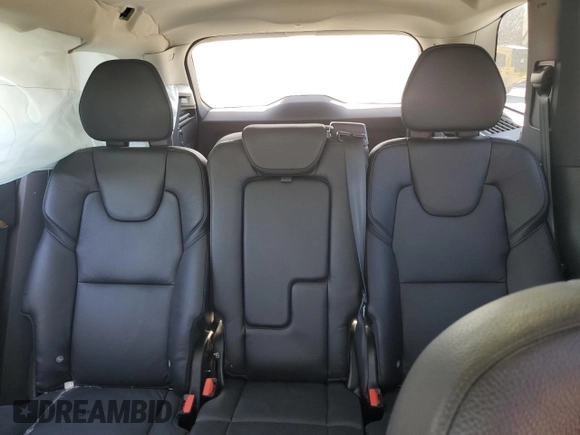 2021 Volvo XC90 Momentum with VIN YV4A22PK3M1717801, listed as a Copart auction lot 88408865 with 35,414 mi miles and Clean title. Bid and sale history available at DreamBid. Image 10.