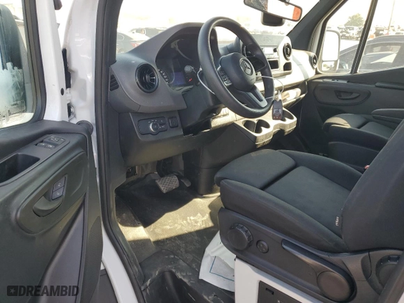 2022 Mercedes-Benz Sprinter Cargo Van with VIN W1Y4ECHY7NT096726, listed as a Copart auction lot 71882504 with 0 mi miles and Clean Title. Bid and sale history available at carsss.com. Image 8.