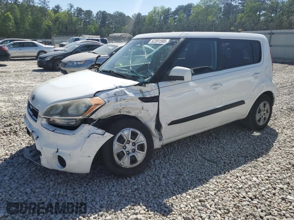 2013 Kia Soul with VIN KNDJT2A58D7503290, listed as a Copart auction lot 52391595 with 124,457 mi miles and Salvage Title. Bid and sale history available at carsss.com. Image 1.