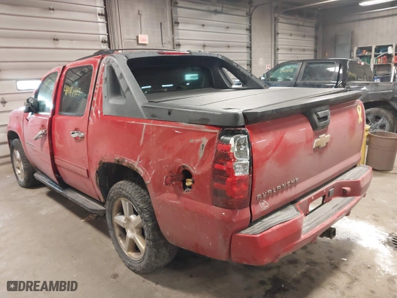 2012 Chevrolet Avalanche LS with VIN 3GNTKEE75CG284999, listed as a IAAI auction lot 41441903 with 232,066 mi miles. Bid and sale history available at carsss.com. Image 3.