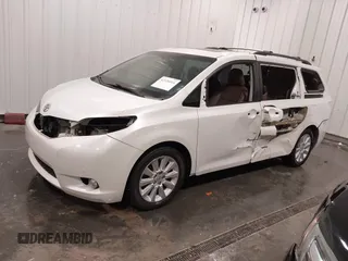 2015 Toyota Sienna XLE with VIN 5TDYK3DC3FS532593, listed as a IAAI auction lot 42126016 with 80,843 mi miles and . Bid and sale history available at DreamBid. Image 2.