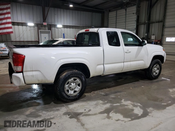2017 Toyota Tacoma SR z VIN 5TFSX5EN4HX049906, wystawiony jako Copart lot #47266475 z przebiegiem 117 976 mil mil oraz Szkoda całkowita • Salvage title. Historia ofert i sprzedaży dostępna na DreamBid. Obrazek 3.