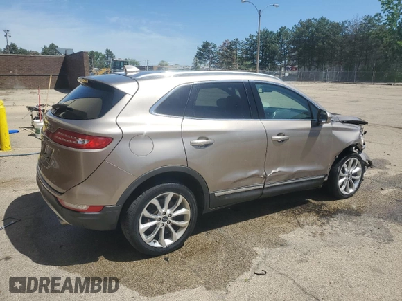 2019 Lincoln MKC Select with VIN 5LMCJ2D90KUL46326, listed as a Copart auction lot 57282045 with 99,181 mi miles and Clean title. Bid and sale history available at DreamBid. Image 3.