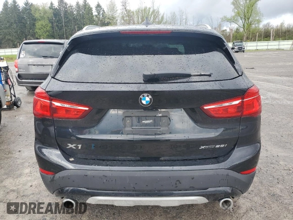 2020 BMW X1 xDrive28i z VIN WBXJG9C00L5R78587, wystawiony jako Copart lot #55016805 z przebiegiem 53 275 mil mil oraz Szkoda całkowita • Salvage title. Historia ofert i sprzedaży dostępna na DreamBid. Obrazek 6.