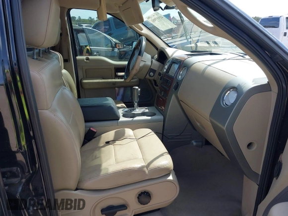 2006 Ford F-150 XLT with VIN 1FTPW14V86KC79591, listed as a IAAI auction lot 41917986 with 271,759 mi miles. Bid and sale history available at carsss.com. Image 5.