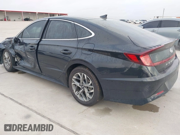 2023 Hyundai Sonata SEL with VIN KMHL64JA9PA329659, listed as a IAAI auction lot 38841225 with 4,772 mi miles and . Bid and sale history available at DreamBid. Image 3.