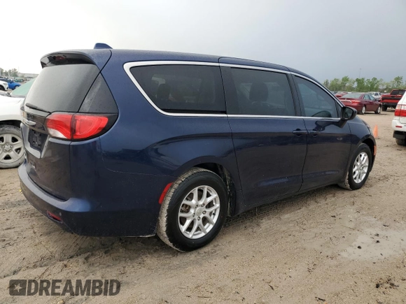2018 Chrysler Pacifica Touring with VIN 2C4RC1DG4JR252255, listed as a Copart auction lot 51083805 with 119,563 mi miles and Clean title. Bid and sale history available at DreamBid. Image 3.