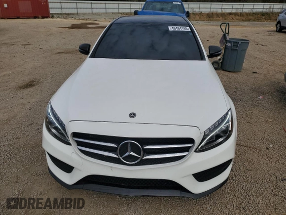 2018 Mercedes-Benz C 300 z VIN 55SWF4JB6JU260145, wystawiony jako Copart lot #48484165 z przebiegiem 44 144 mil mil oraz Szkoda całkowita • Salvage title. Historia ofert i sprzedaży dostępna na DreamBid. Obrazek 5.