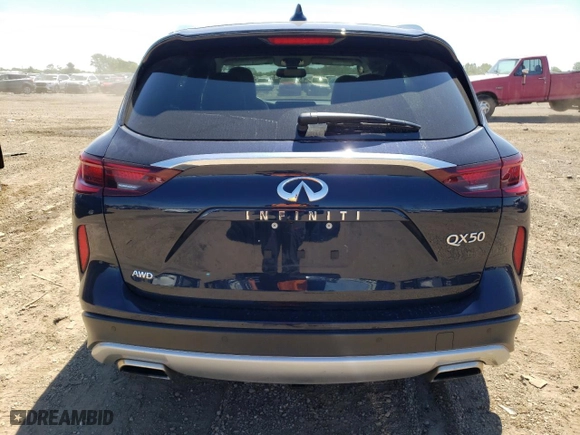 2022 Infiniti QX50 LUXE with VIN 3PCAJ5BBXNF115520, listed as a Copart auction lot 58223974 with 18,304 mi miles and Salvage Title. Bid and sale history available at carsss.com. Image 6.