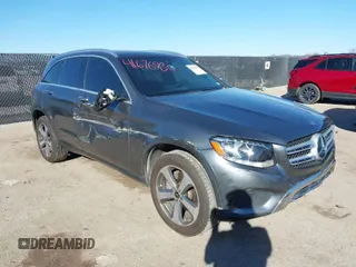 2018 Mercedes-Benz GLC with VIN WDC0G4JB5JV025137, listed as a IAAI auction lot 41676930 with 103,478 mi miles. Bid and sale history available at carsss.com. Image 1.
