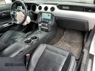 2016 Ford Mustang GT with VIN 1FA6P8CFXG5297026, listed as a Copart auction lot 61017575 with 124,367 mi miles and Salvage title. Bid and sale history available at DreamBid. Image 8.