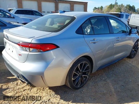 2022 Toyota Corolla SE with VIN JTDS4MCE9N3509473, listed as a IAAI auction lot 41870103 with 39,484 mi miles. Bid and sale history available at carsss.com. Image 4.