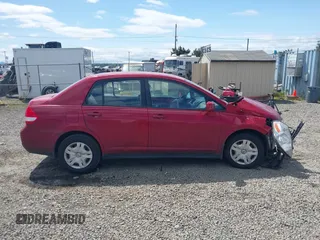 2010 Nissan Versa S с VIN 3N1BC1AP6AL426445, выставлен на аукционе IAAI как лот 42175164 с пробегом 161 645 миль миль и . История ставок и продаж доступна на DreamBid. Изображение 14.