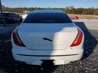 2014 Jaguar XJ with VIN SAJWA1CZ3E8V65747, listed as a Copart auction lot 81718664 with 87,846 mi miles and Clean Title. Bid and sale history available at DreamBid. Image 6.