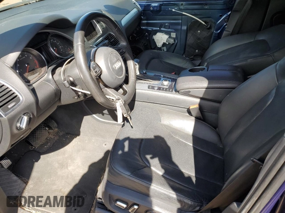 2015 Audi Q7 S line Prestige с VIN WA1DGAFE3FD018381, выставлен на аукционе Copart как лот 54850335 с пробегом 172 002 миль миль и На запчасти • Non repairable. История ставок и продаж доступна на DreamBid. Изображение 7.