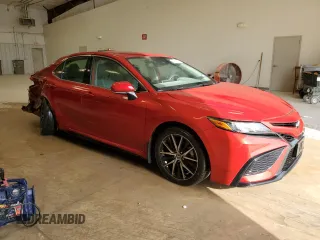 2022 Toyota Camry SE with VIN 4T1G11AK4NU070761, listed as a Copart auction lot 50197125 with 32,658 mi miles and Clean Title. Bid and sale history available at DreamBid. Image 4.