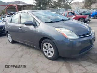 2007 Toyota Prius with VIN JTDKB20U873220660, listed as a IAAI auction lot 42012077 with 177,519 mi miles. Bid and sale history available at carsss.com. Image 1.