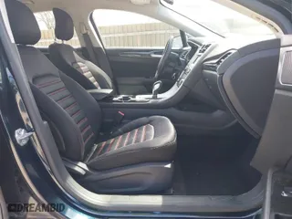 2014 Ford Fusion SE with VIN 3FA6P0H77ER267317, listed as a IAAI auction lot 42040023 with 79,283 mi miles. Bid and sale history available at carsss.com. Image 5.