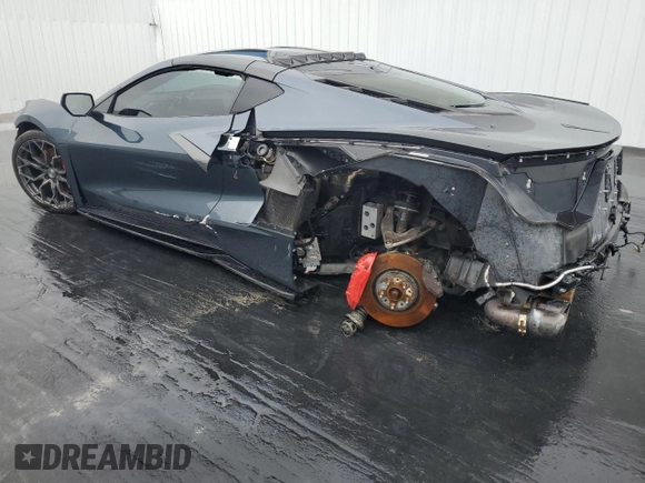 2021 Chevrolet Corvette 2LT with VIN 1G1YB2D42M5112161, listed as a Copart auction lot 40195964 with 44,342 mi miles. Bid and sale history available at carsss.com. Image 2.