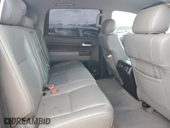 2010 Toyota Tundra Limited z VIN 5TFHW5F1XAX123781, wystawiony jako Copart lot #56399345 z przebiegiem 143 445 mil mil oraz Szkoda całkowita • Salvage title. Historia ofert i sprzedaży dostępna na DreamBid. Obrazek 11.