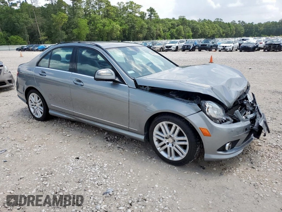 2008 Mercedes-Benz C 300 Sport z VIN WDDGF54X48R012280, wystawiony jako Copart lot #60871115 z przebiegiem 137 219 mil mil oraz Czysty tytuł • Clean title. Historia ofert i sprzedaży dostępna na DreamBid. Obrazek 4.