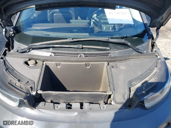 2015 BMW i3 with VIN WBY1Z4C53FV502262, listed as a IAAI auction lot 41746285 with 74,157 mi miles. Bid and sale history available at carsss.com. Image 10.