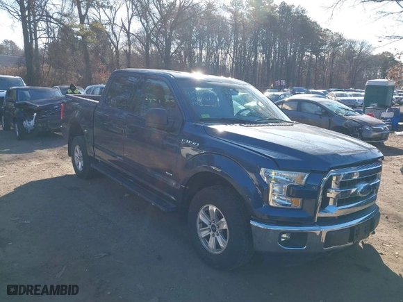 2015 Ford F-150 XLT with VIN 1FTEW1EG1FFB25207, listed as a IAAI auction lot 41579579 with 67,918 mi miles. Bid and sale history available at carsss.com. Image 1.