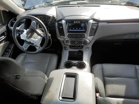 2015 Chevrolet Suburban LT with VIN 1GNSKJKC0FR646425, listed as a Copart auction lot 44880954 with 116,995 mi miles and . Bid and sale history available at DreamBid. Image 8.