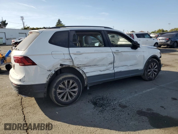 2020 Volkswagen Tiguan S with VIN 3VV1B7AX0LM160112, listed as a Copart auction lot 60428505 with 182,160 mi miles and Clean title. Bid and sale history available at DreamBid. Image 3.