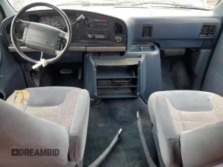 1995 Ford Econoline Cargo z VIN 1FBHE31H4SHA93723, wystawiony jako Copart lot #56571395 z przebiegiem 204 856 mil mil oraz Szkoda całkowita • Salvage title. Historia ofert i sprzedaży dostępna na DreamBid. Obrazek 8.