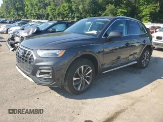2021 Audi Q5 Premium Plus z VIN WA1BAAFY5M2015946, wystawiony jako Copart lot #65556465 z przebiegiem 64 172 mil mil oraz Szkoda całkowita • Salvage title. Historia ofert i sprzedaży dostępna na DreamBid. Obrazek 1.