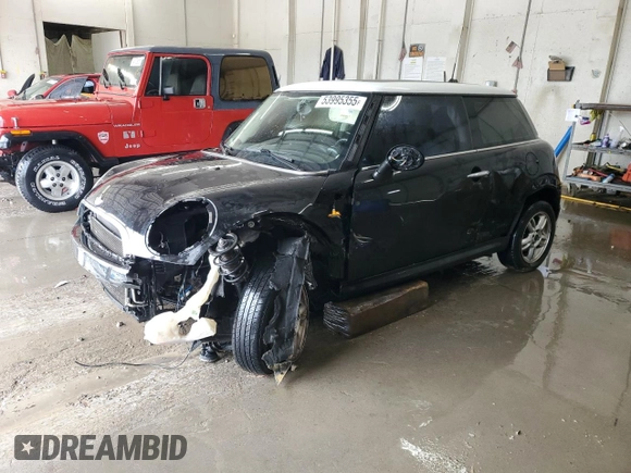 2011 MINI Hardtop with VIN WMWSU3C59BT099759, listed as a Copart auction lot 53995355 with 141,575 mi miles and Salvage Title. Bid and sale history available at DreamBid. Image 1.