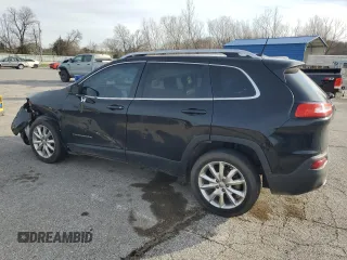 2017 Jeep Cherokee Limited with VIN 1C4PJLDB5HW522379, listed as a Copart auction lot 49590765 with 204,711 mi miles and Salvage Title. Bid and sale history available at carsss.com. Image 2.