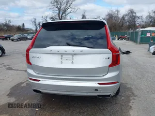 2018 Volvo XC90 Momentum с VIN YV4A22PK1J1190501, выставлен на аукционе IAAI как лот 41738167 с пробегом 146 933 миль миль и . История ставок и продаж доступна на DreamBid. Изображение 17.