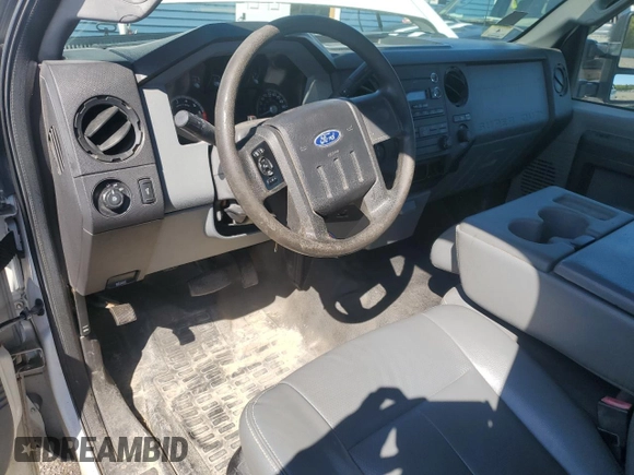 2012 Ford F-250 XL with VIN 1FTBF2B64CEC34850, listed as a Copart auction lot 55679755 with 216,858 mi miles and Clean title. Bid and sale history available at DreamBid. Image 8.