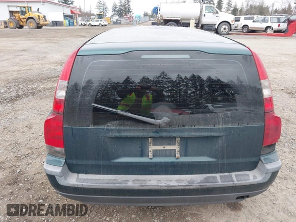 2002 Volvo V70 with VIN YV1SW58D621191782, listed as a IAAI auction lot 41736536 with 216,247 mi miles and . Bid and sale history available at DreamBid. Image 16.