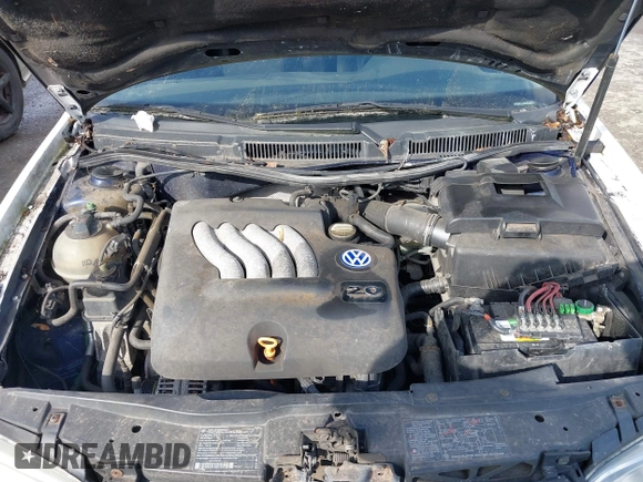 2000 Volkswagen Golf с VIN WVWBC21J6YW629905, выставлен на аукционе IAAI как лот 41966411 с пробегом 182 703 миль миль и . История ставок и продаж доступна на DreamBid. Изображение 10.