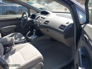 2007 Honda Civic Sdn EX with VIN 1HGFA16857L134510, listed as a IAAI auction lot 41887567 with 88,000 mi miles. Bid and sale history available at carsss.com. Image 5.