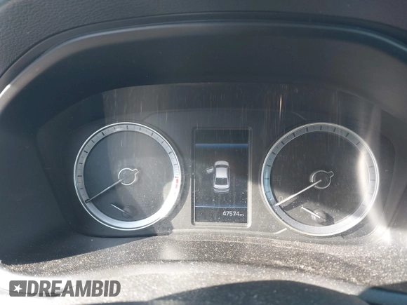 2018 Hyundai Sonata SEL with VIN 5NPE34AFXJH637053, listed as a IAAI auction lot 41723294 with 47,574 mi miles and . Bid and sale history available at carsss.com. Image 7.