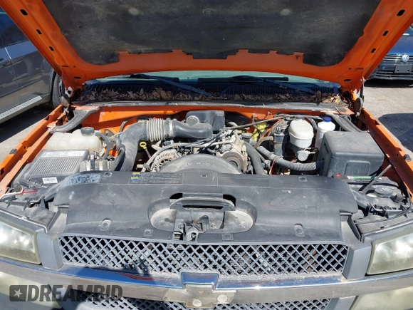 2004 Chevrolet Silverado 1500 Work Truck with VIN 1GCEC14X24Z284372, listed as a IAAI auction lot 41714675 with 193,486 mi miles. Bid and sale history available at carsss.com. Image 10.