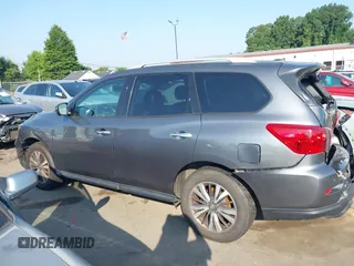 2018 Nissan Pathfinder Platinum with VIN 5N1DR2MM8JC637360, listed as a IAAI auction lot 42549095 with 93,585 mi miles and . Bid and sale history available at DreamBid. Image 14.
